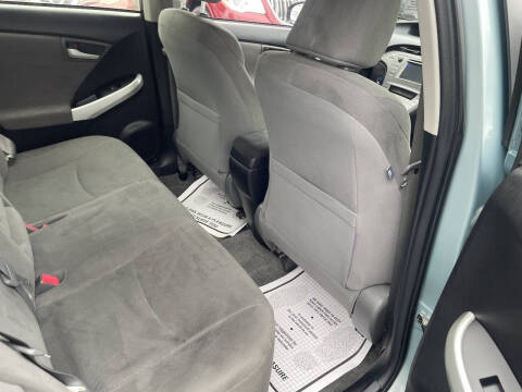 2013 Toyota Prius One