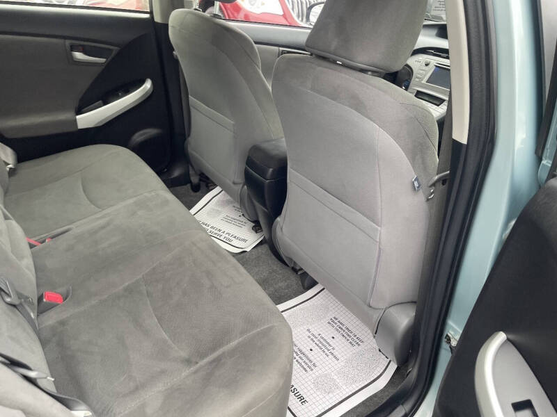 2013 Toyota Prius One