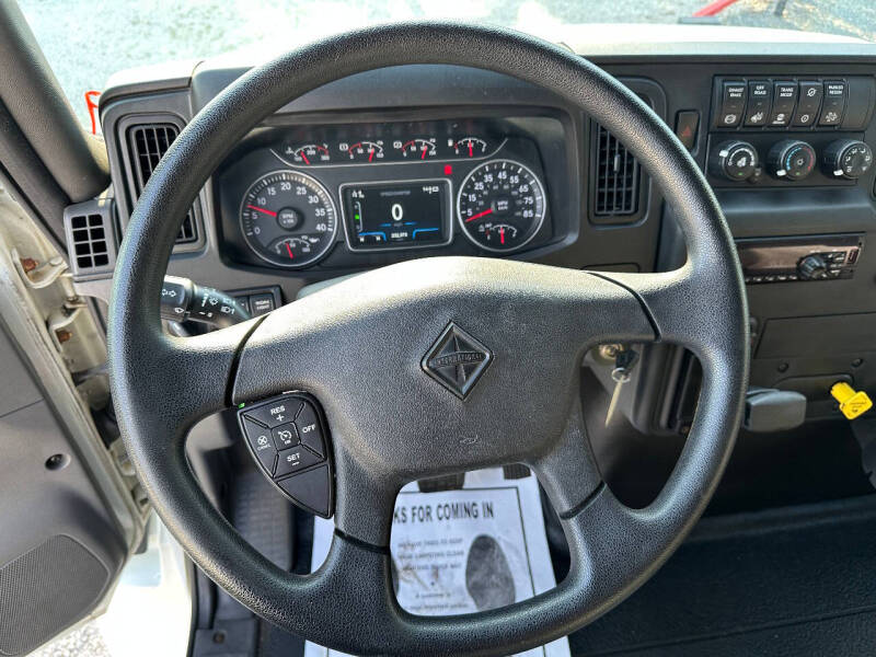 2020 International MV607