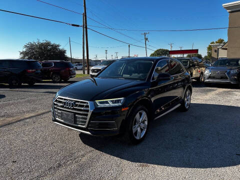 2018 Audi Q5 2.0T quattro Premium Plus
