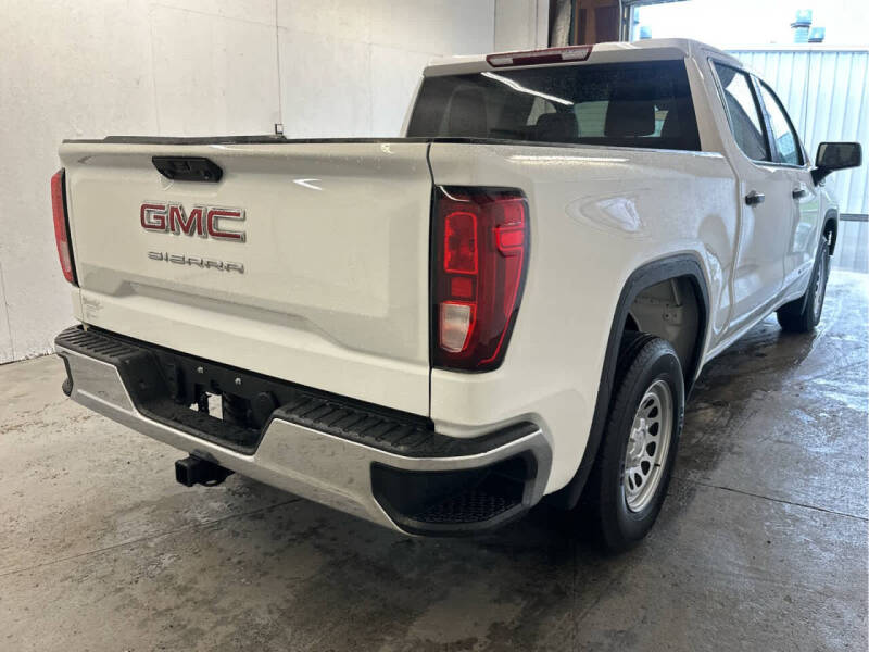 2023 GMC Sierra 1500 Pro