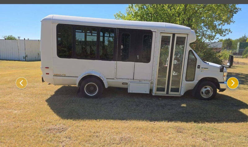 2013 Ford E-Series E-350 SD