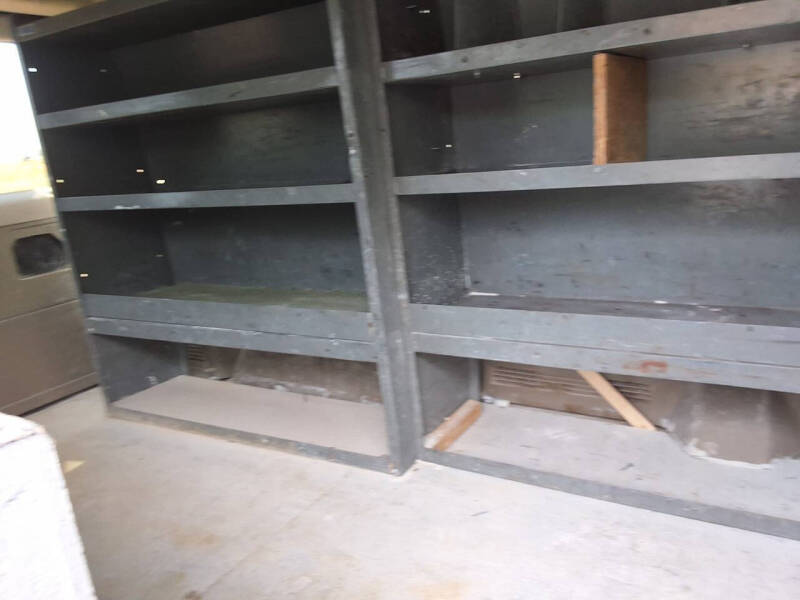 2005 Ford E-Series E-350 SD XLT