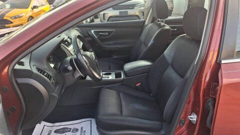 2016 Nissan Altima 2.5 SR