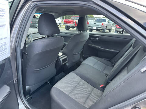 2015 Toyota Camry LE