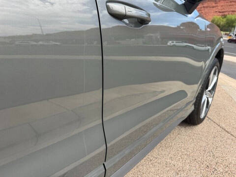 2021 Audi Q3 quattro S line Prem Plus 45 TFSI