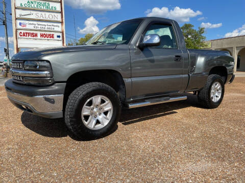 2000 Chevrolet Silverado 1500 for sale at DABBS MIDSOUTH INTERNET in Clarksville TN