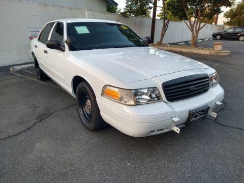 2000 Ford Crown Victoria for sale at Carsmart Automotive in Claremont CA