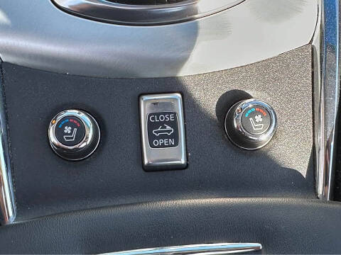 2012 Infiniti G37 Convertible