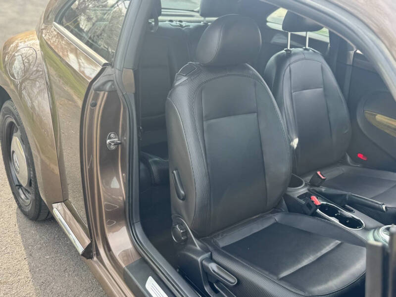 2012 Volkswagen Beetle 2.5L PZEV