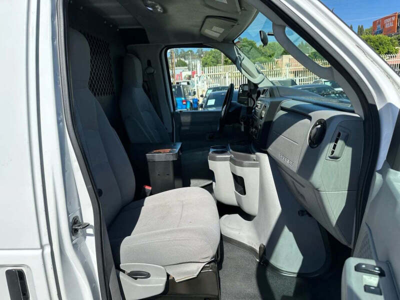 2013 Ford E-Series E-150