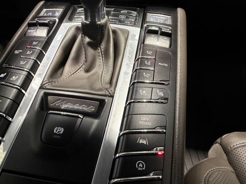2018 Porsche Macan