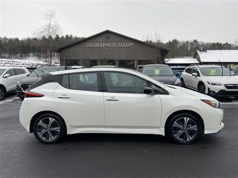 2022 Nissan LEAF SL PLUS
