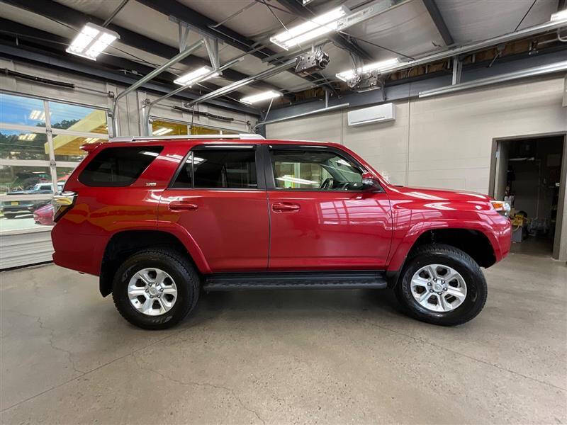 2018 Toyota 4Runner SR5