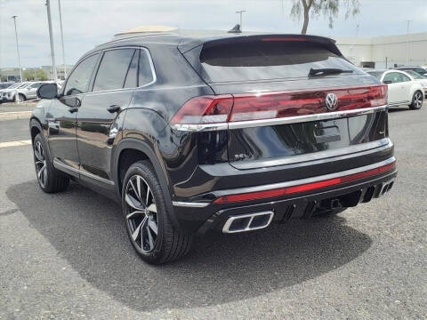 2025 Volkswagen Atlas Cross Sport SEL Premium R-Line 4Motion