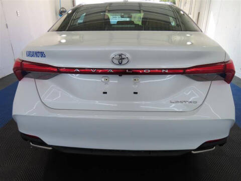 2022 Toyota Avalon Limited