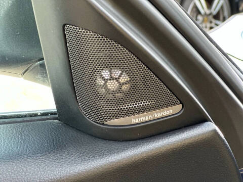 2017 BMW 3 Series 330e iPerformance