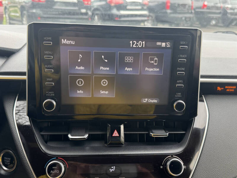 2019 Toyota Corolla Hatchback SE