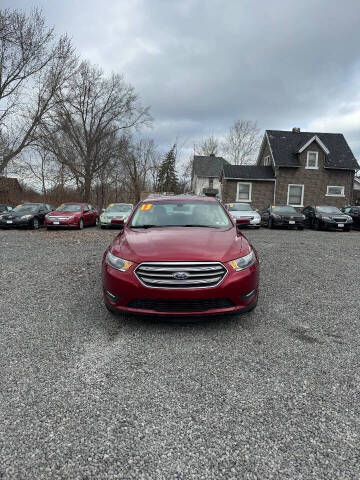 2013 Ford Taurus SEL