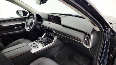 2025 Mazda CX-90 Plug-in Hybrid Premium Sport