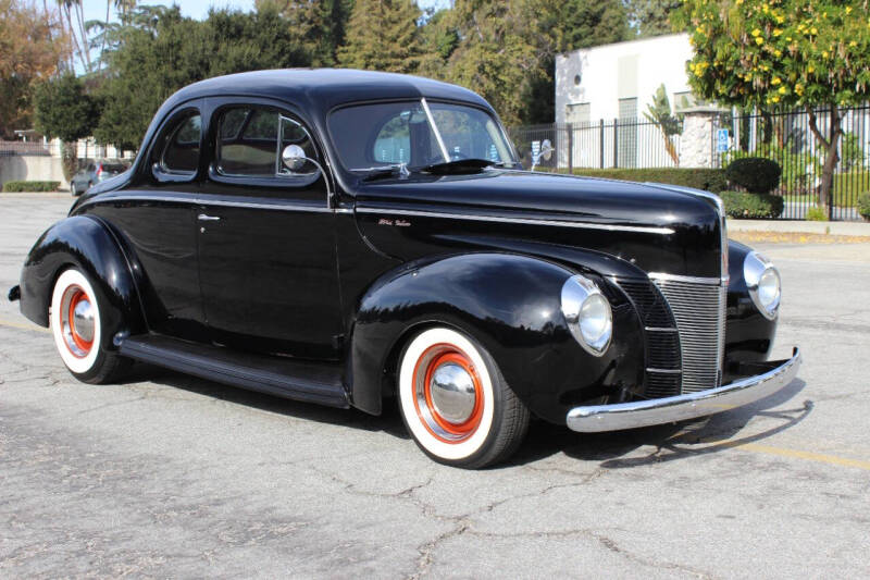 1940 Ford Deluxe