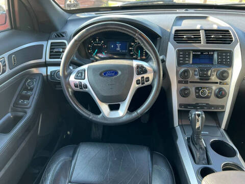 2012 Ford Explorer XLT