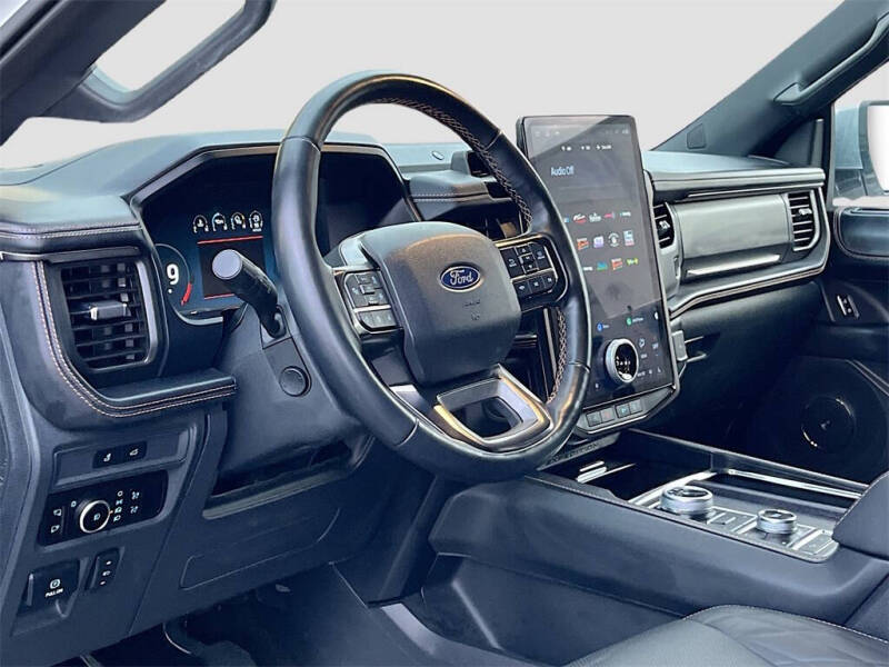 2023 Ford Expedition MAX Platinum