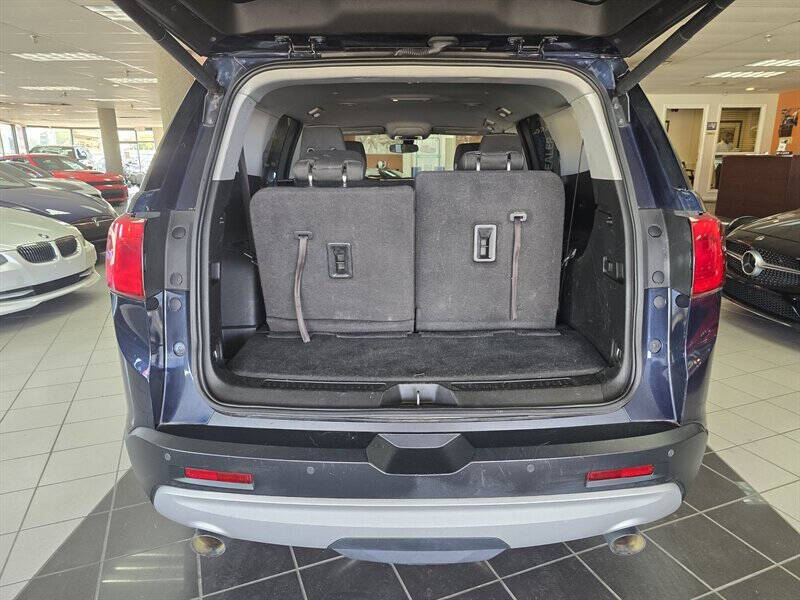 2017 GMC Acadia SLE-2