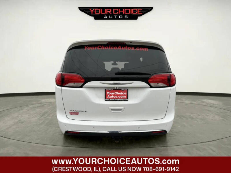 2017 Chrysler Pacifica Touring Plus