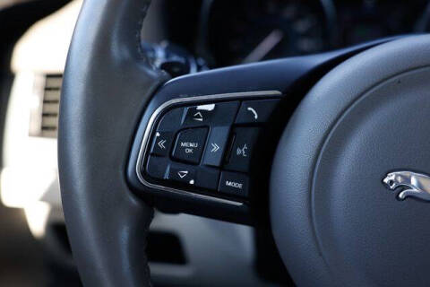 2017 Jaguar XF 35t Prestige