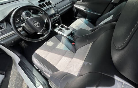 2014 Toyota Camry SE