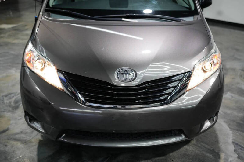 2013 Toyota Sienna