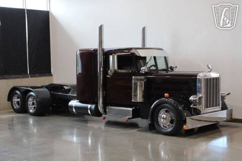 1965 Petebilt Mini Big-Rig