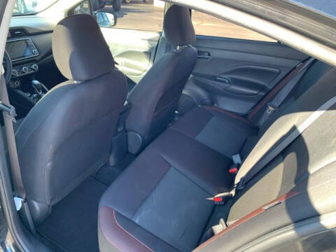 2021 Nissan Versa SR