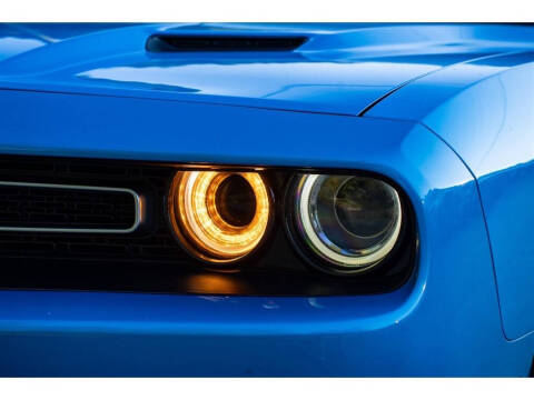 2015 Dodge Challenger SXT Plus