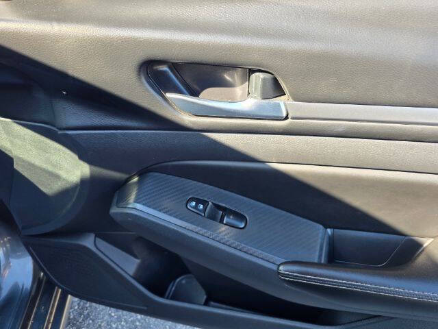 2022 Nissan Altima 2.5 SV