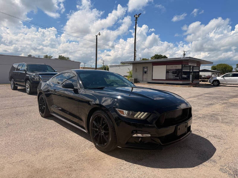 2016 Ford Mustang V6