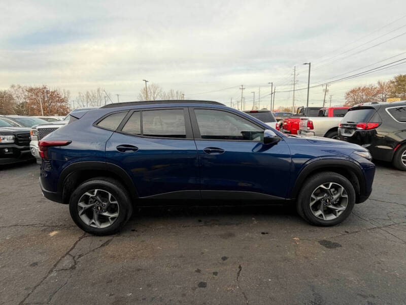 2024 Chevrolet Trax LT