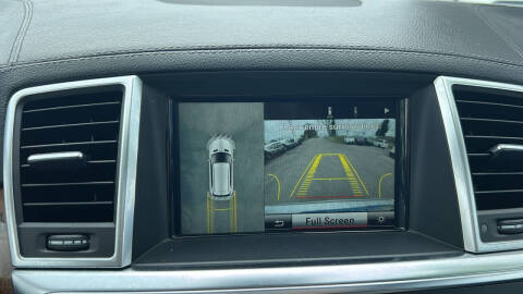 2015 Mercedes-Benz GL-Class GL 550 4MATIC