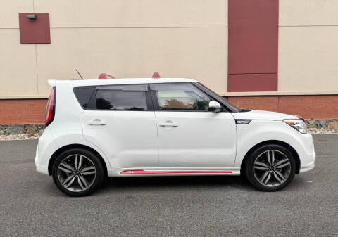 2014 Kia Soul +