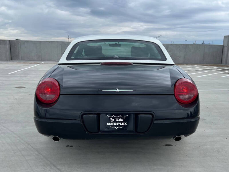 2002 Ford Thunderbird Deluxe