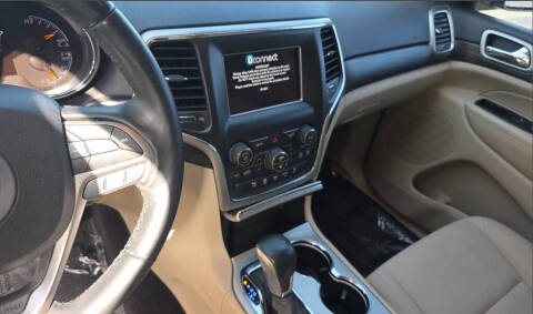 2019 Jeep Grand Cherokee Laredo E