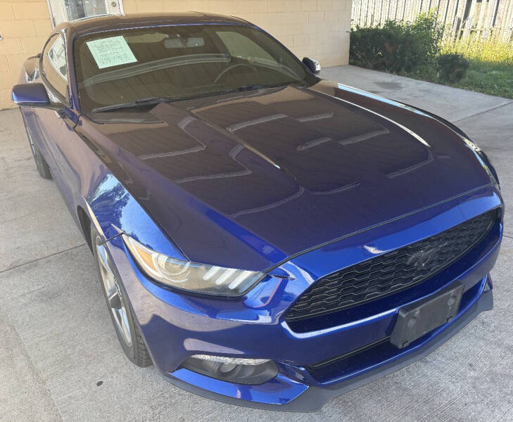 2016 Ford Mustang V6