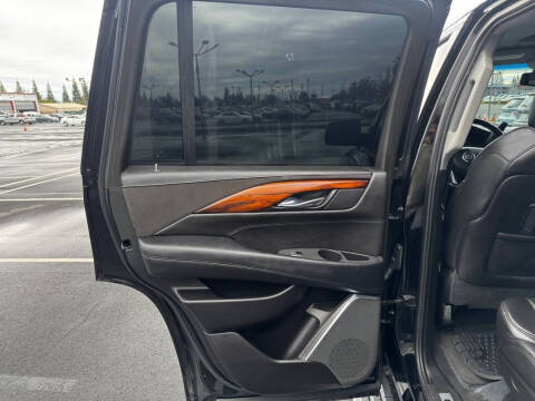 2015 Cadillac Escalade Premium