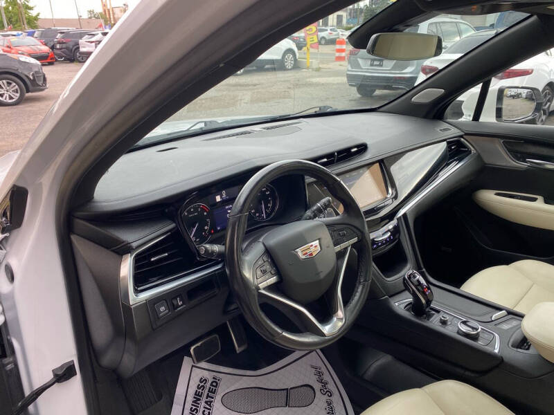 2021 Cadillac XT6 Sport