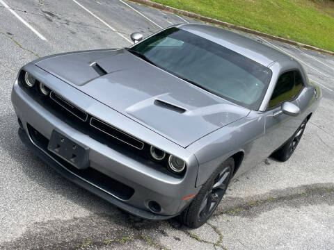 2015 Dodge Challenger SXT