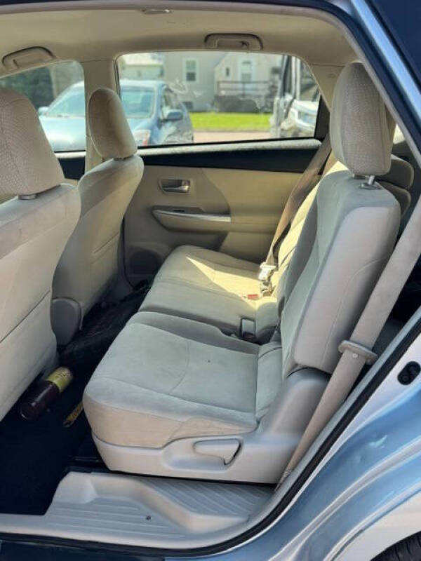 2012 Toyota Prius v Two