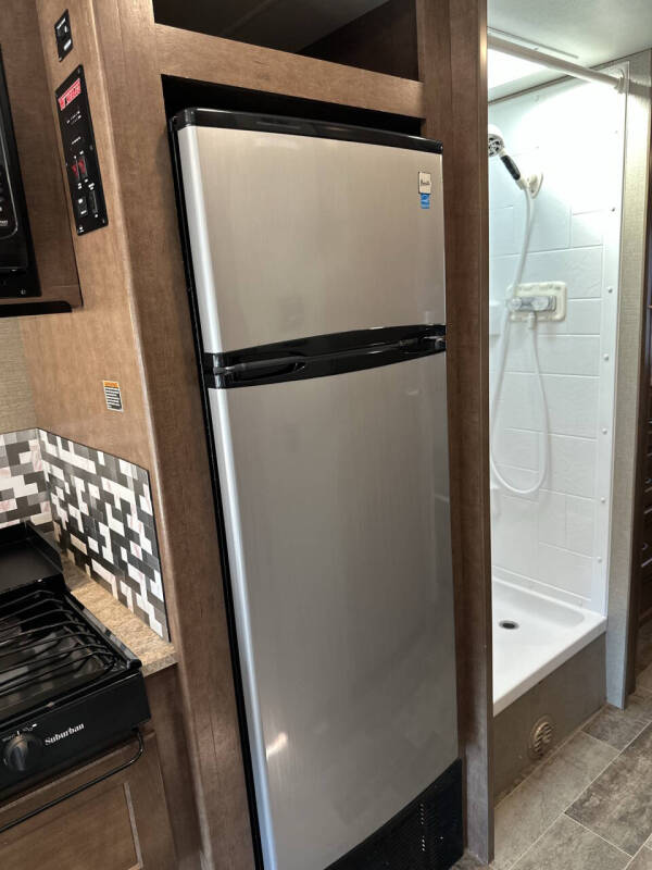 2019 Winnebago Outlook