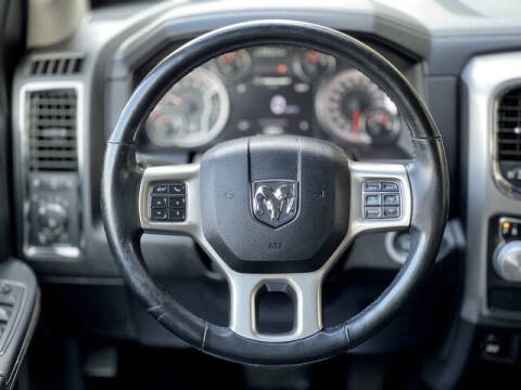 2019 RAM 1500 Classic Laramie