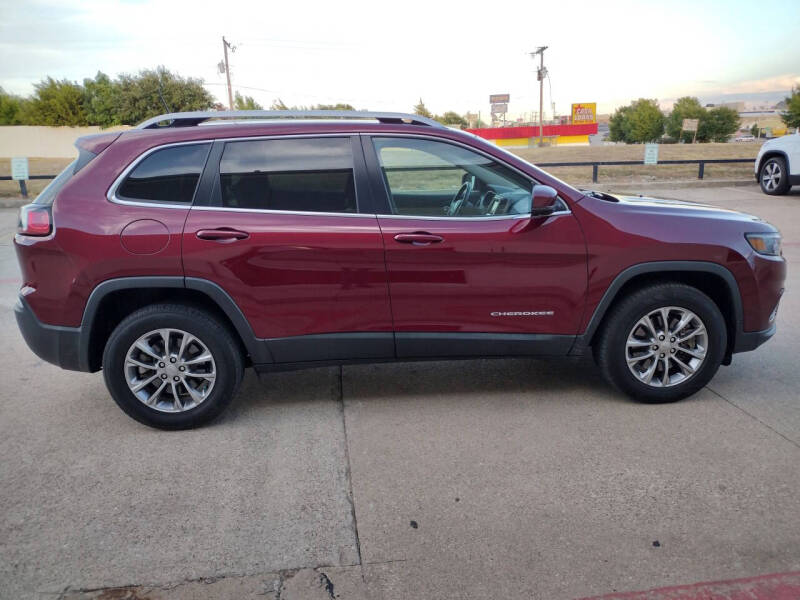 2019 Jeep Cherokee Latitude Plus